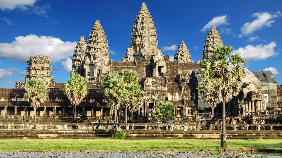 angkor_wat.jpg.41b9168290f652d5ca43c59faa2bf1ab.jpg