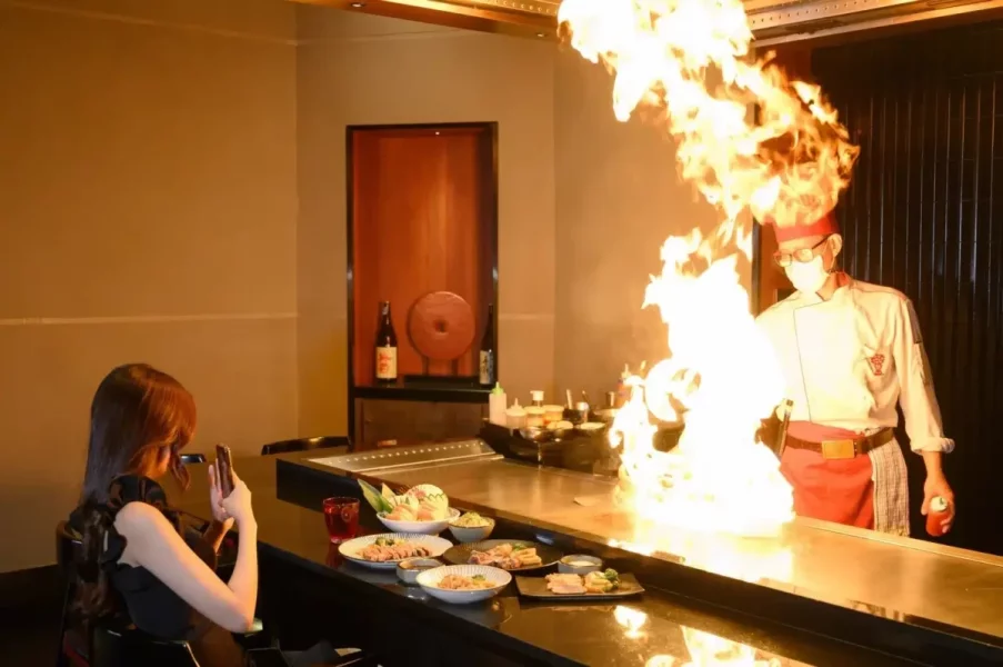 6. Benihana-at-Riverside-Plaza.webp
