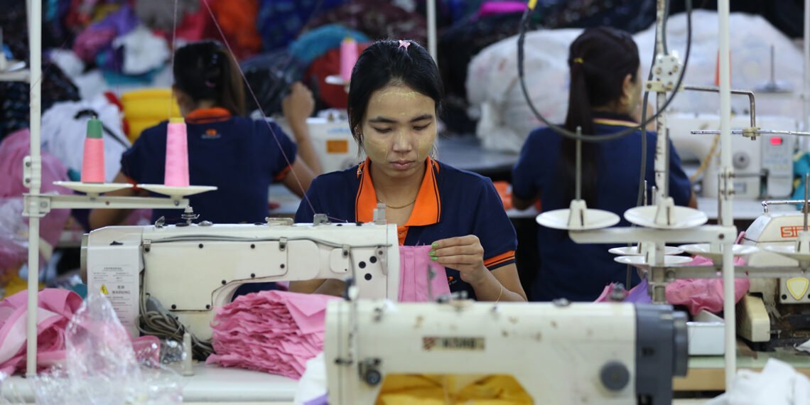 A-Garment-factory-July-925-feat-1140x570.jpg.98b1989570738f9a76de4626ba2f36ff.jpg