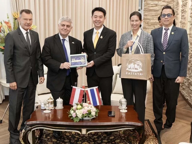 Pattaya-7-Pattaya-Mayor-welcomes-Austrian-Ambassador-to-discuss-tourism-and-long-stay-appeal-2-copy_cleanup.webp