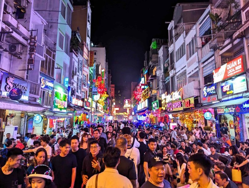 TCB-Atlas-Nightlife-activities-for-expats-in-Ho-Chi-Minh-City-15.jpg