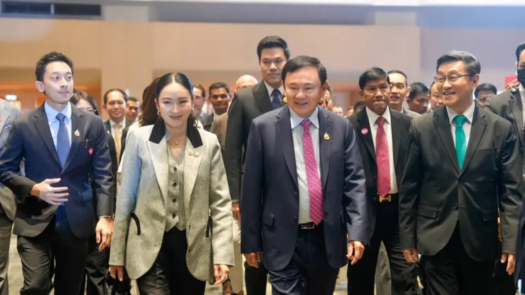 Thaksin-and-Paetongtarn-Shinawatra-photo-Thai-Rath.png