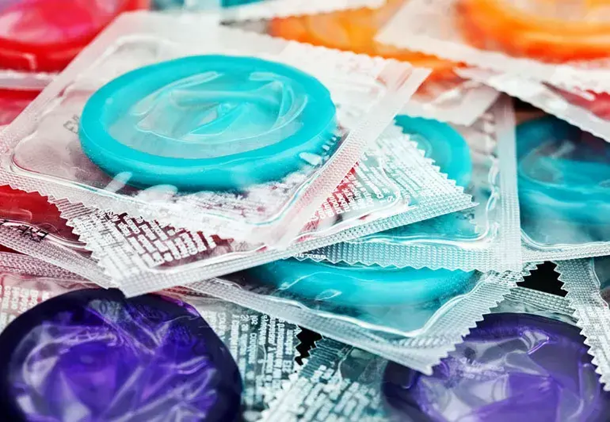 condomsNonLatex-183027678-770x553-1_jpg.png