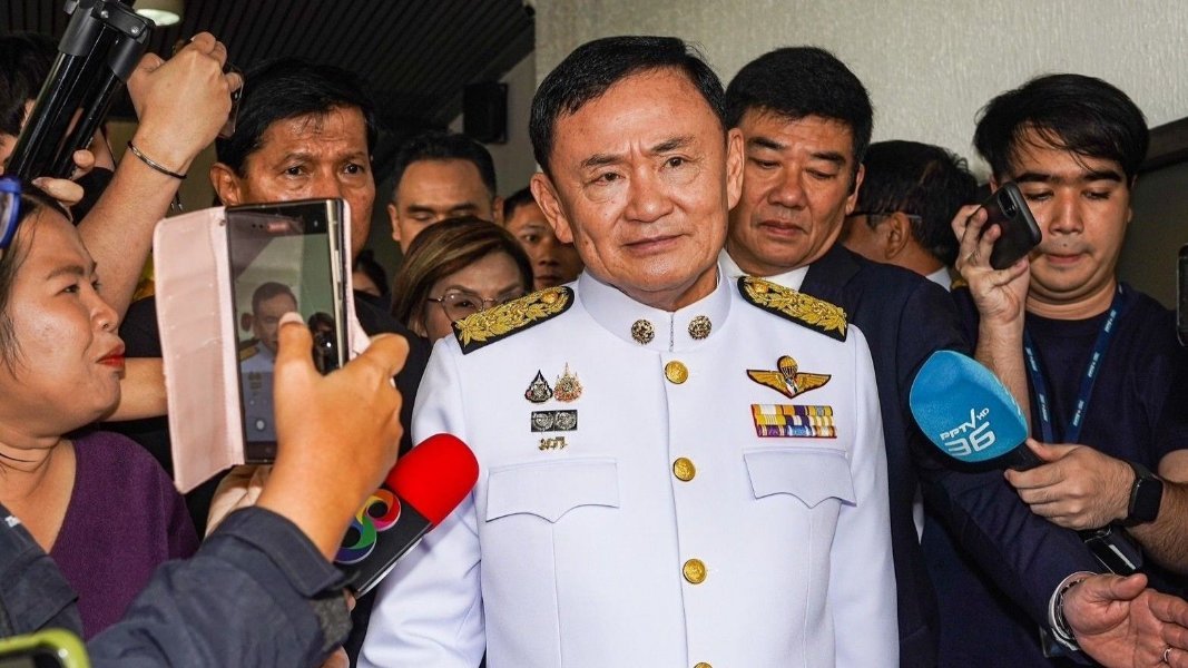 thaksin_92090c9582.jpeg