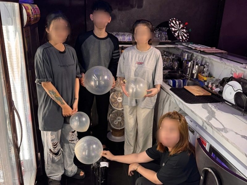 445525_5252261168791908_Kc1.jpg