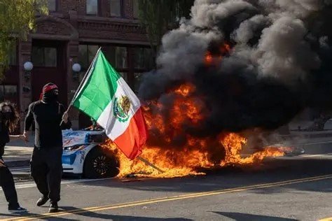 MexFlag.jpg.0d59cc8d33af623a28e103fd2ba1262b.jpg
