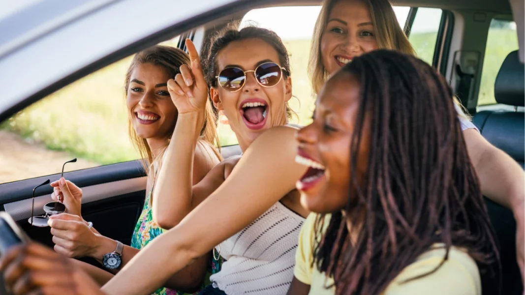 Road-trip girls.webp