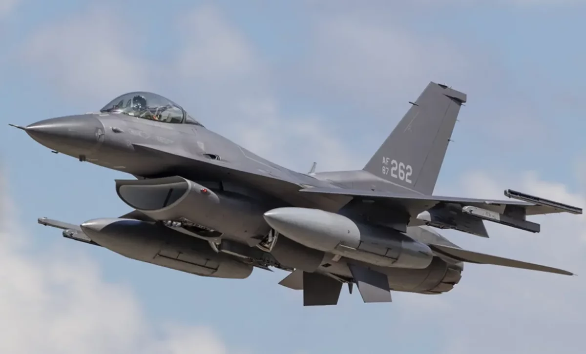 f-16-fighter-jet.webp