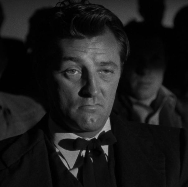 mitchum1.jpg.b6faa49feca995a53b6d85a8cb9cadd7.jpg