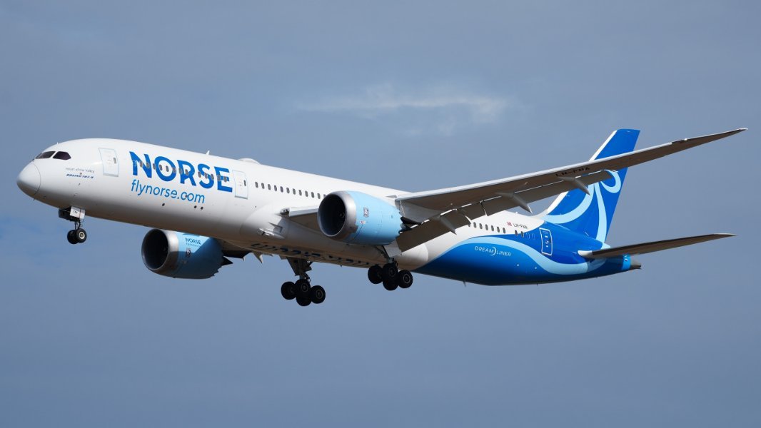 Berlin_Brandenburg_Airport_Norse_Atlantic_Airways_Boeing_787-9_Dreamliner_LN-FNA_(DSC02373).jpg