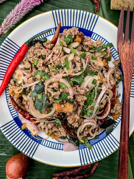 larb-ped-duck-salad-768x1024.webp.211dfc8c018bd5512d4531a755754ed0.webp
