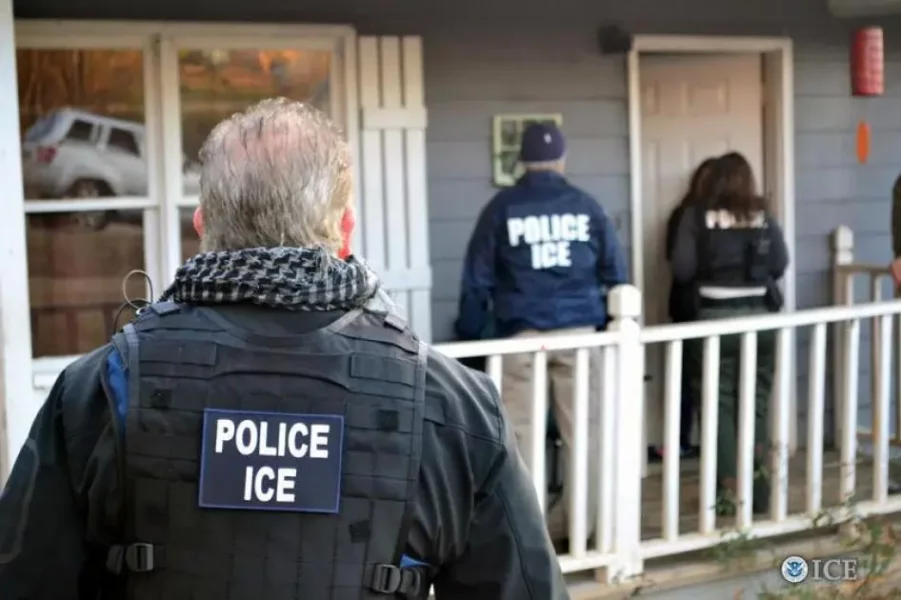 2017-04-us-immigration-ice-enforcement.webp