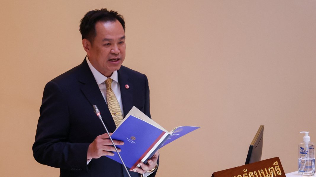 1902eeb62349-2025-09-29T031535Z_1071569737_RC2E1HAFQ45J_RTRMADP_3_THAILAND-POLITICS.JPG