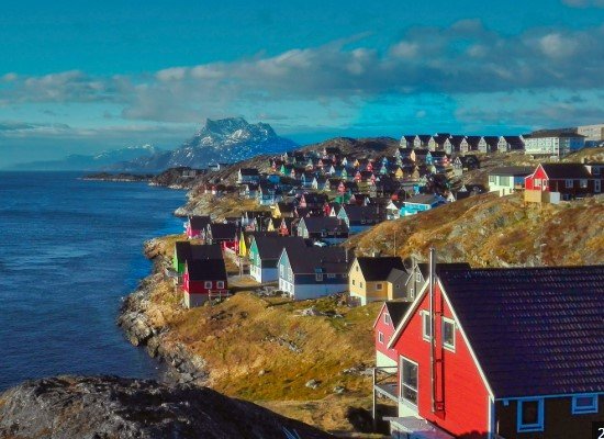 Greenland houses.jpg
