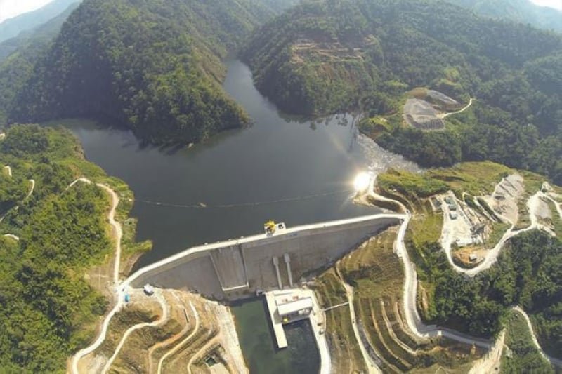 MYANMAR-JUNTA-THREATENS-DAM.jpg