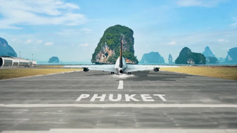 Phuket-Airport-runway.-Credit-Thai-Rath.webp