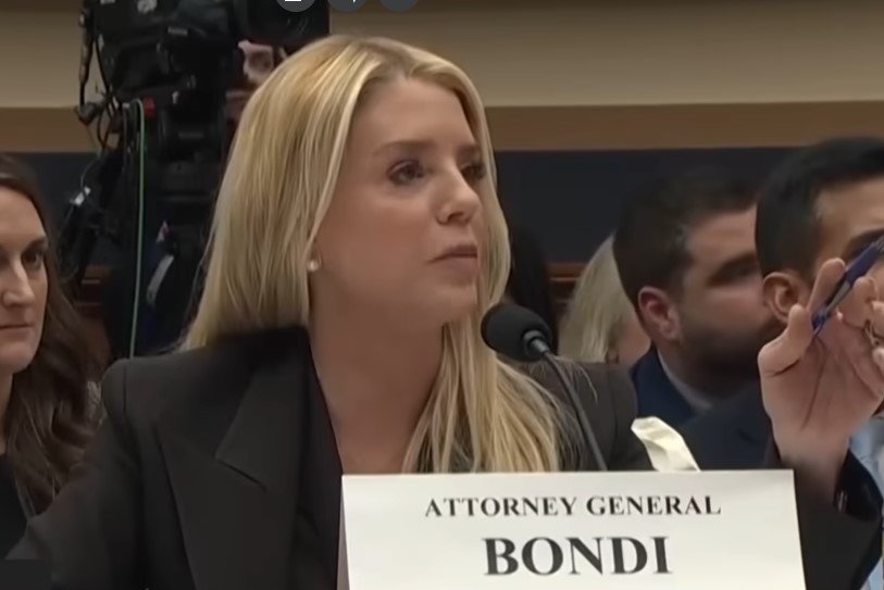 Pam Bondi AG .jpg