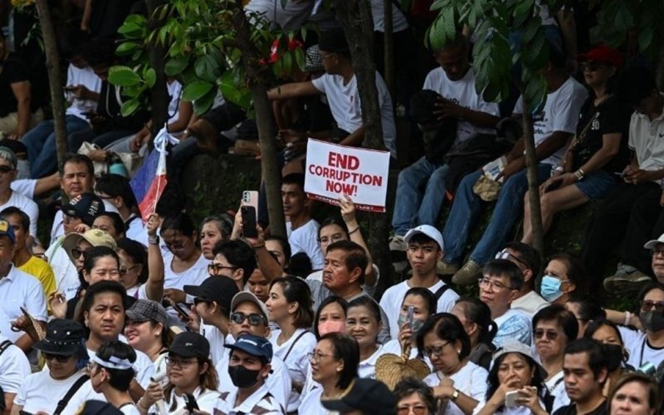 end-corruption-now-trillion-peso_2026-02-12_10-51-02.jpg