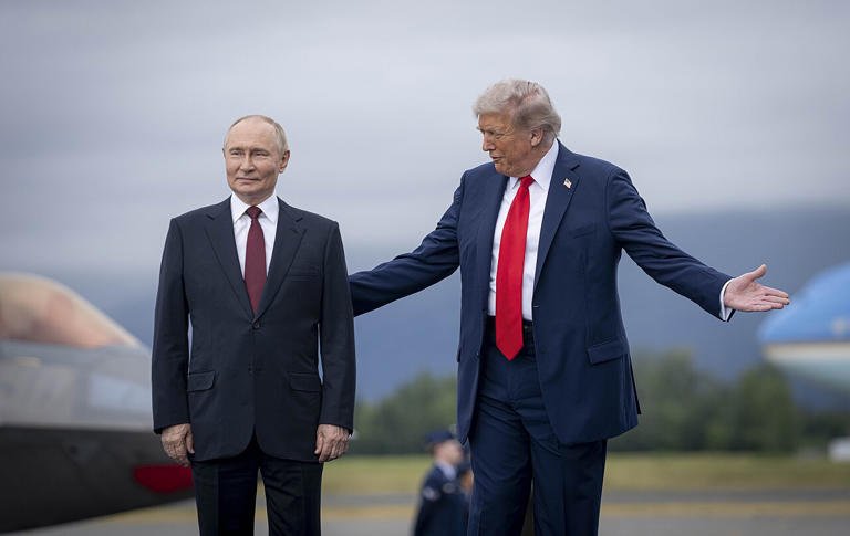 trump putin.jpg