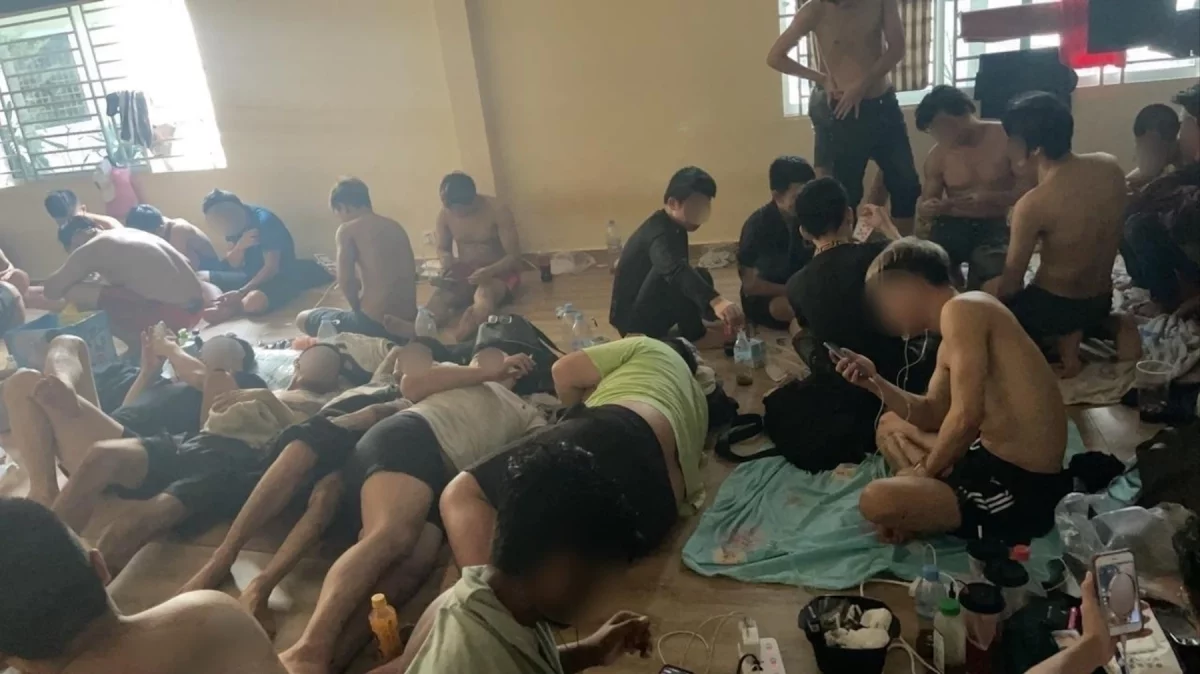 Detainees-in-Cambodia-Vice.webp