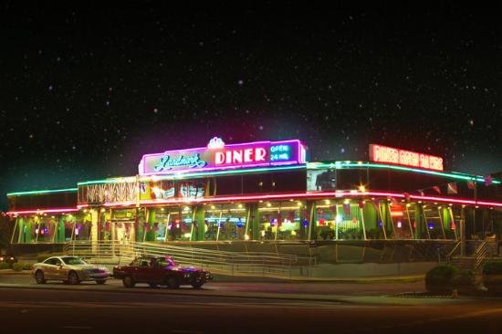 Diner 2.jpg