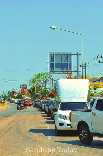 Department of Energy Chief Apologizes, Confirms 101 Days of Fuel Reserves