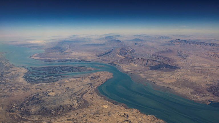 Hormuz strait.jpg