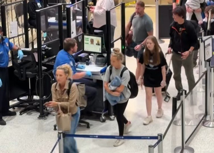 TSA PAY RESTORED — AIRPORT CHAOS EASES OVERNIGHT