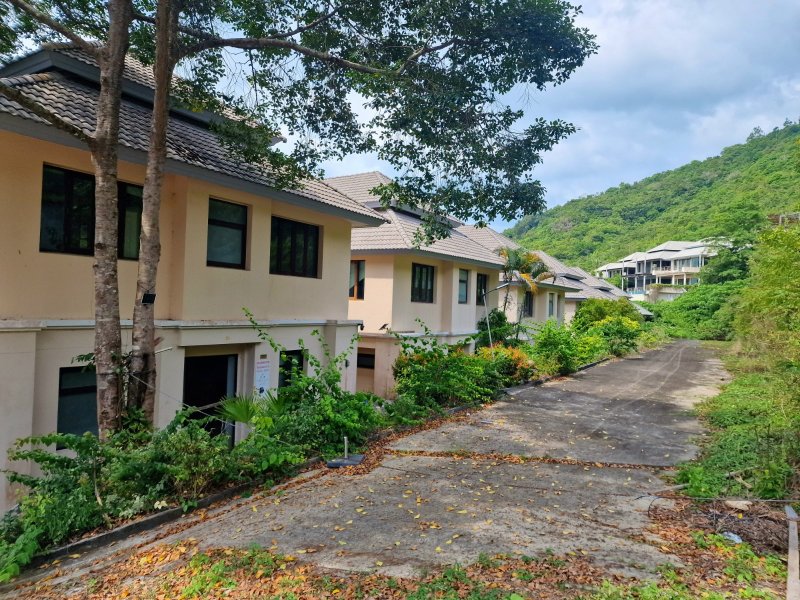 villa-lp-3a.jpg