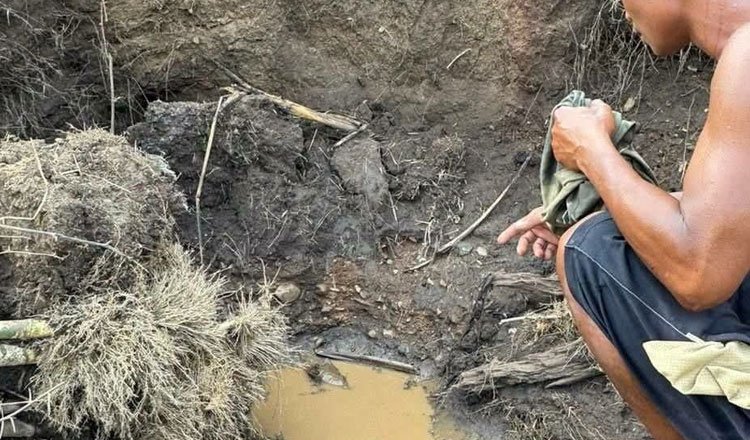 2-die-in-sinkhole-tragedy.jpg
