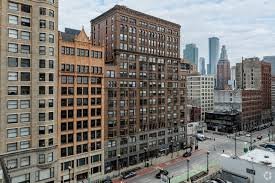 Burj Khalifa Could Lose World’s Tallest Building Title as Saudi Mega-Towers Advance