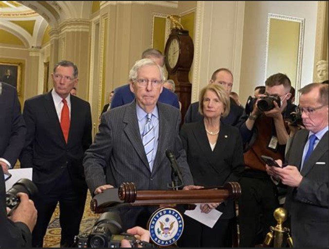 ⁬Mitch Mconnal.jpg