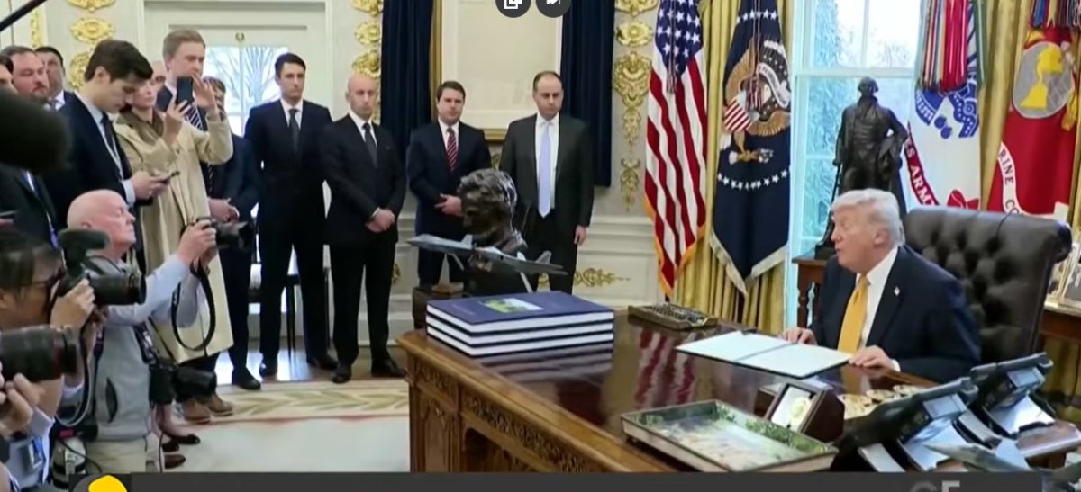 Trump Prss meet.jpg