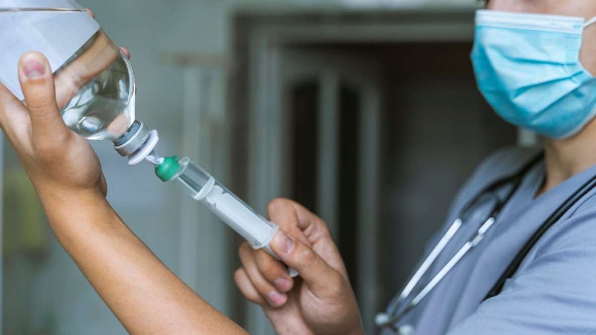 What-Is-Dextrose-Solution.jpg