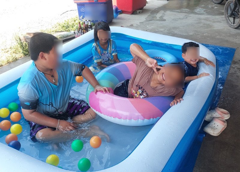 Motorcycle Taxi Drivers Assault Tourists on Soi 6 in Pattaya