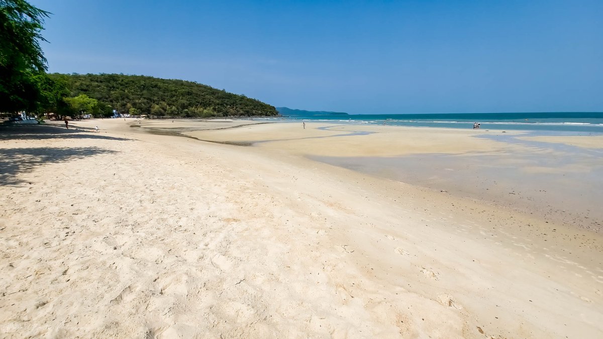white sand beach.jpg