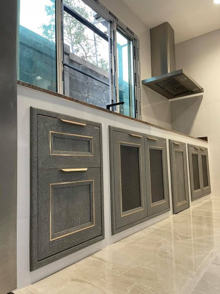 Custom kitchen counter and cabinets
