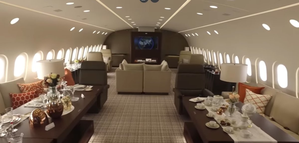 AF1 Lunch.jpg