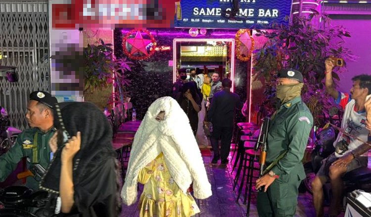 Department-of-Anti-Human-Trafficking-and-Juvenile-Protection-raid-central-Phnom-Penh-bars.jpg