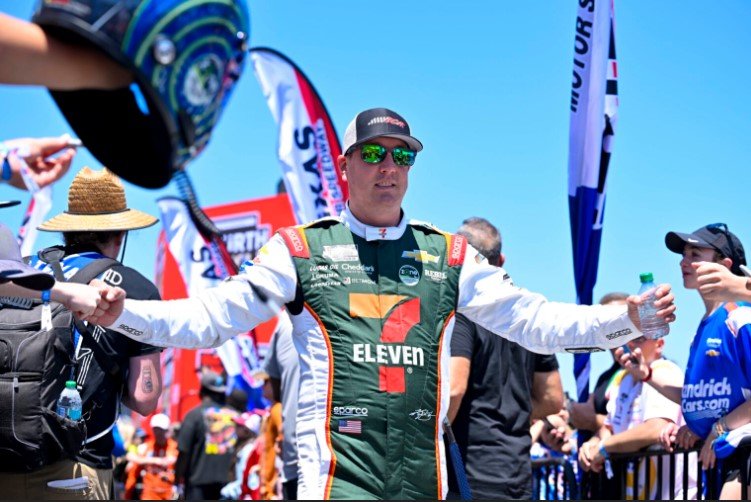 Kyle Busch.jpg