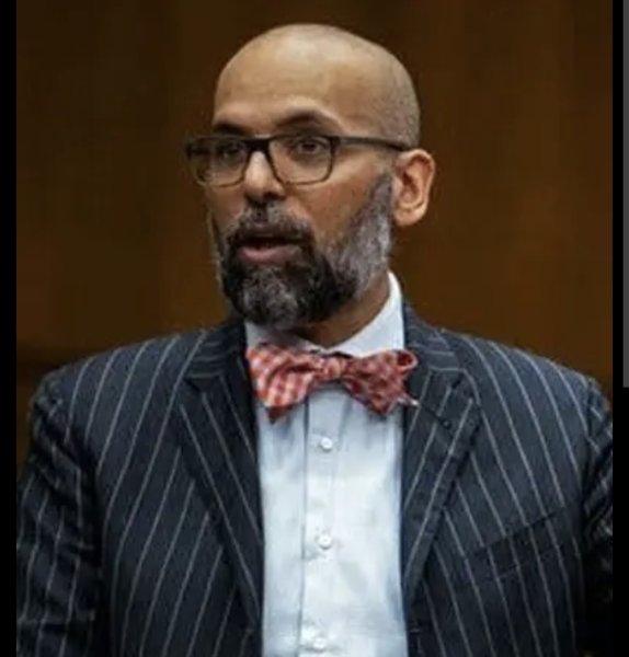 Judge criticises jail treatment of White House dinner suspect