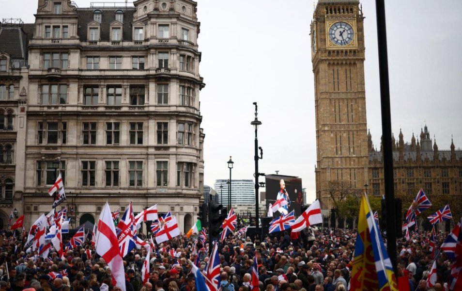 Tommy Robinson March 2.jpg