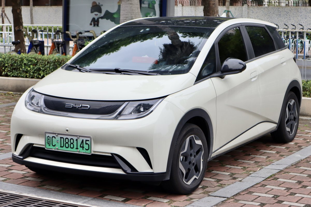 2021_BYD_Dolphin_EV_(front).jpg