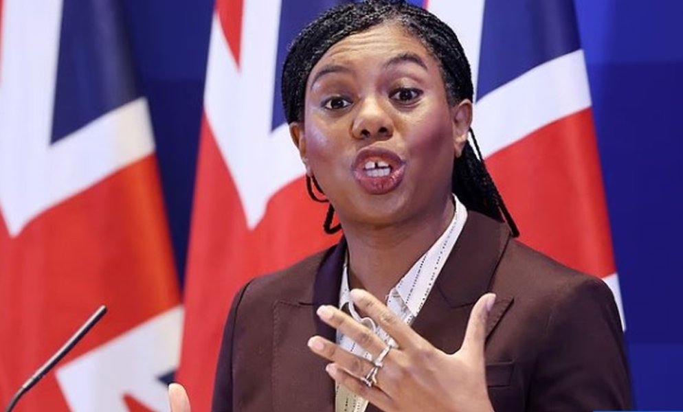 Starmer Gone, Farage Falters — Badenoch Goes On The Attack