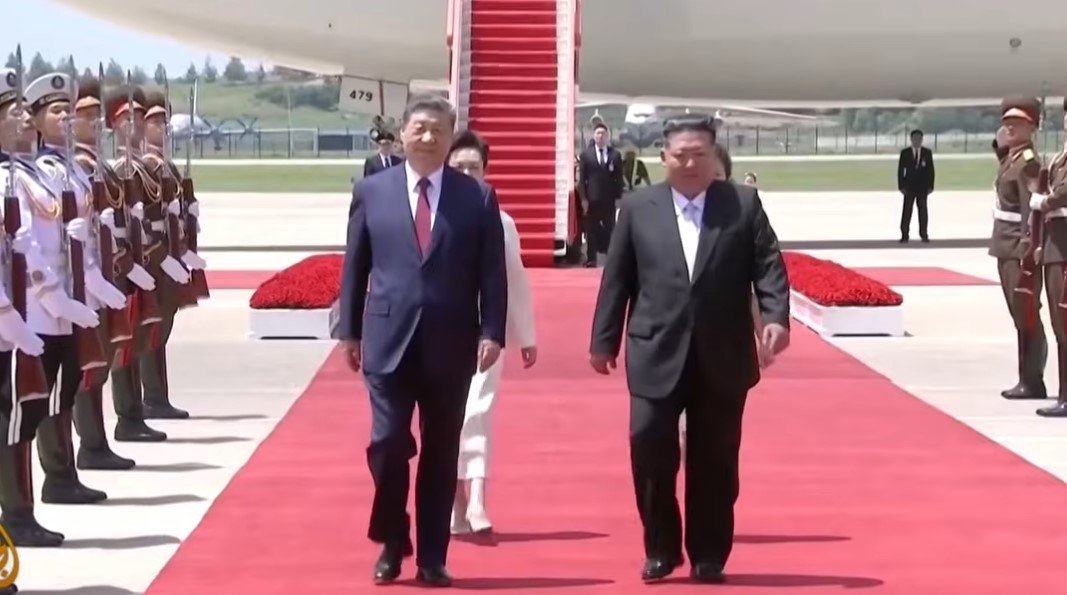 Kim and X1.jpg