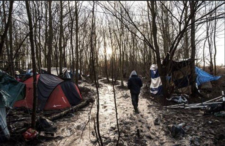 Migrant camp.jpg