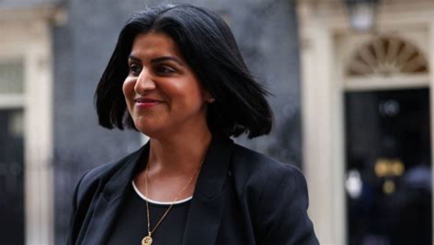 Labour Opens New Legal Asylum Routes While Tightening Crackdown