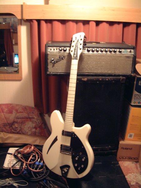 Tuxedo IO 8004 (2).JPG
