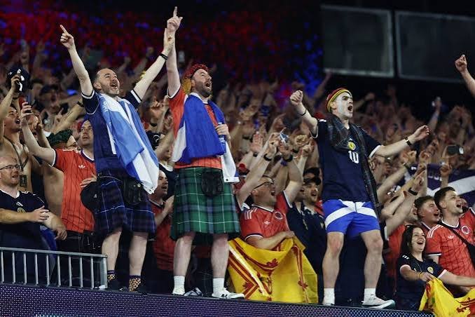 Tartan army get hero's farewell as Miami beckons!