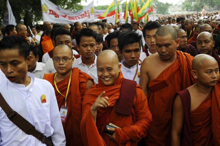 mandalay-monks-criticise-ma-ba-tha-1582195301.jpg